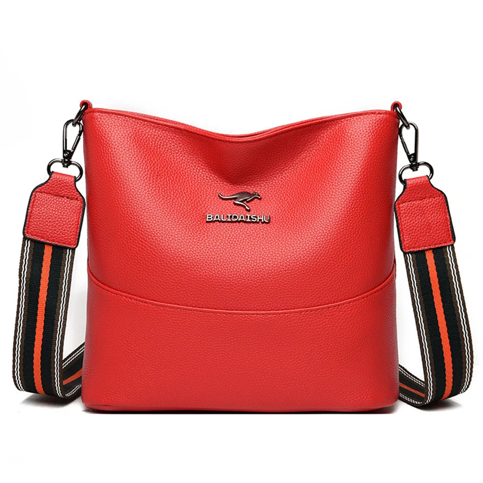 Bolsa-Feminina-de-Couro-Balli