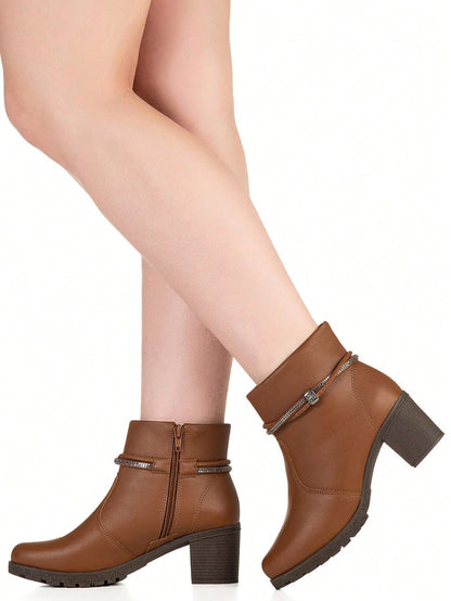 Bota feminina, bota de couro, bota cano curto, bota coturno feminina, botas salto baixo, bota salto médio