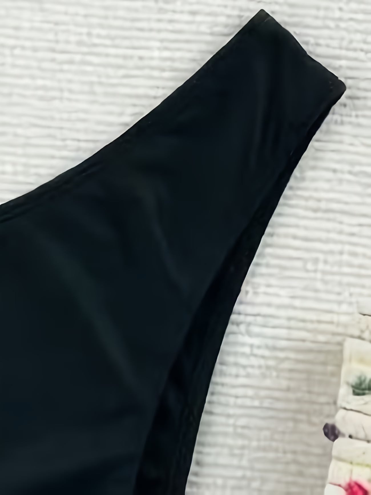 Biquíni-Preto-Fio-Dental