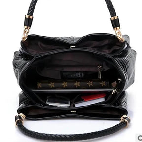 Bolsa Feminina de OmbroBolsa-Feminina-Executiva-Malve preta Malve- loja bellibrasil