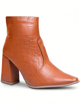 Bota-Feminina-Cano-Curto-San-Diego