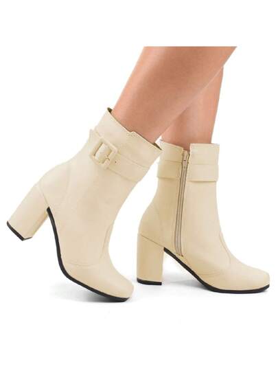 Bota-Feminina-Cano-Curto-Com-Fivela-Bege
