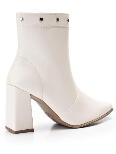 Bota-Feminina-Cano-Curto-Salto-Alto-Off-White