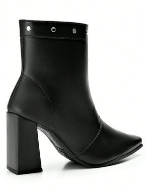 Bota-Feminina-Cano-Curto-Salto-Alto-Preta