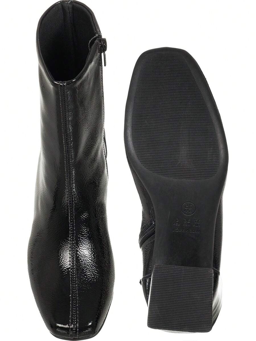Bota Feminina Cano Curto Salto Quadrado