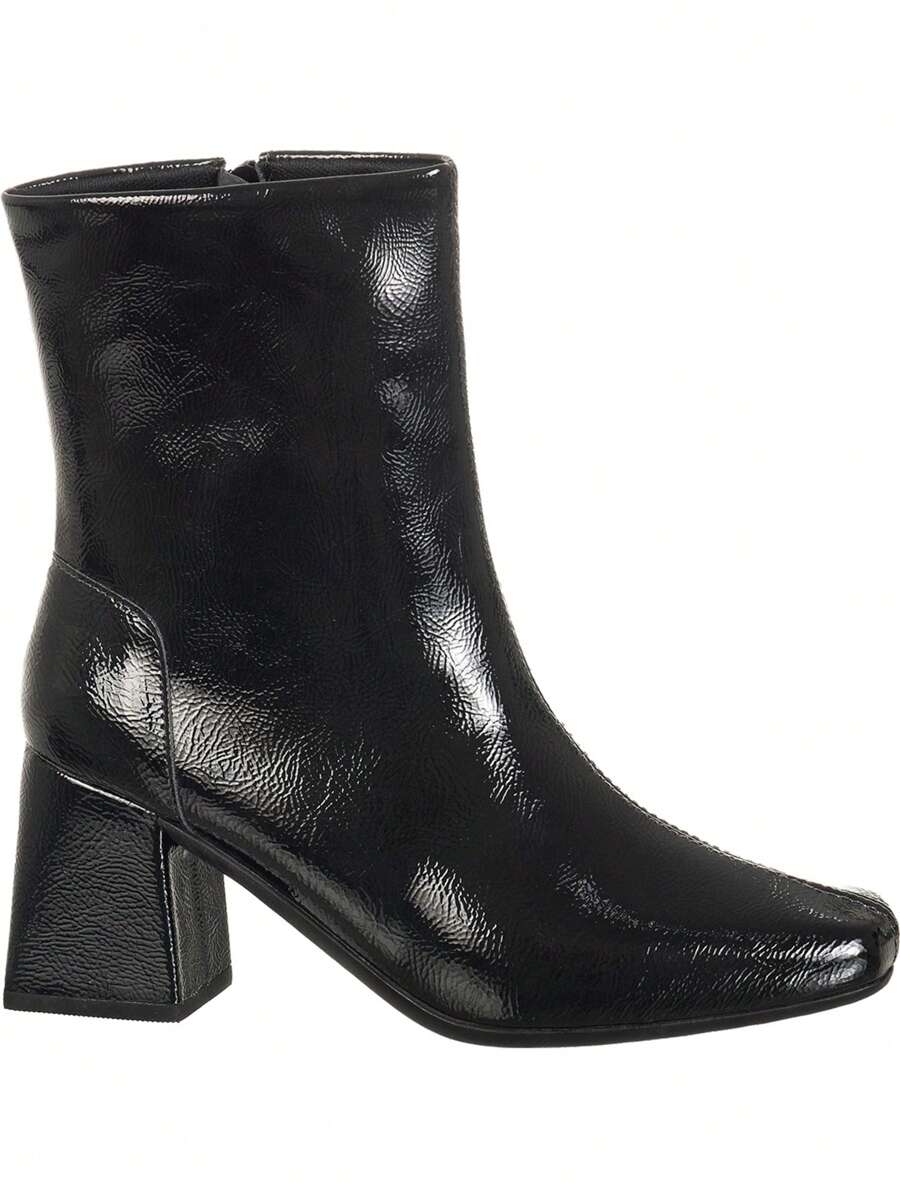 Bota Feminina Cano Curto Salto Quadrado