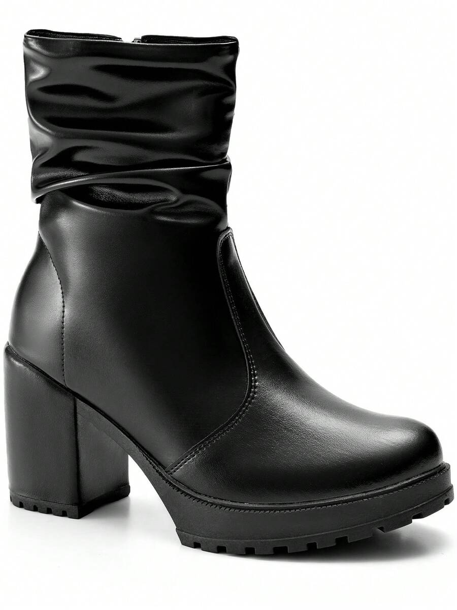 Bota Feminina Tratorada Enrrugada