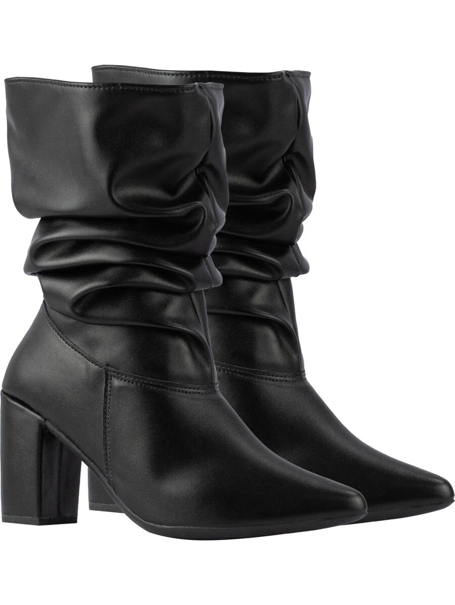 Bota Feminina Tratorada Enrrugada Cano Médio