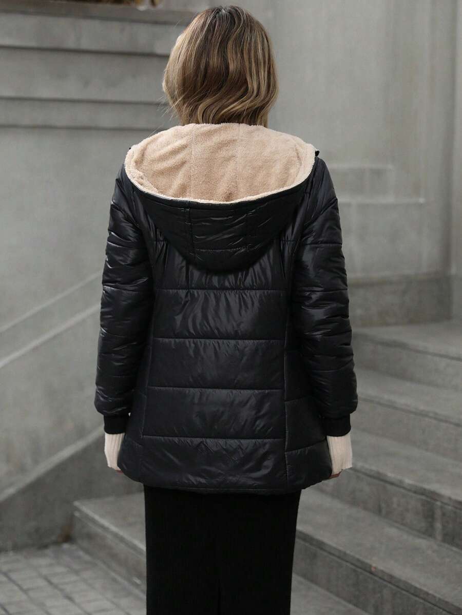 Casaco-Feminino-Com-Touca-Peluciado-Nick