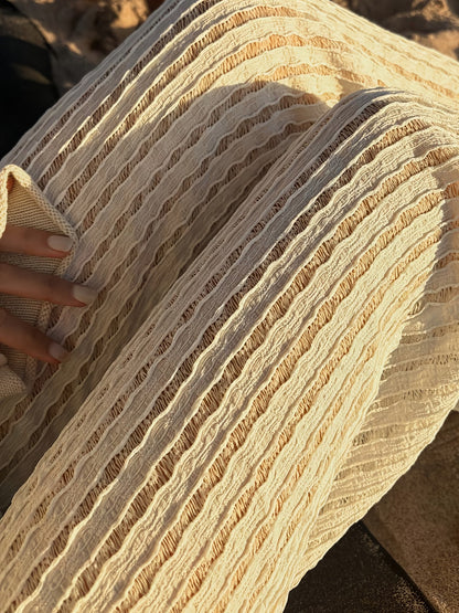 Saída-de-Praia-Calça-Branca-Textura-Vazada