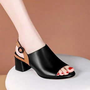 Sandália-Feminina-em-Couro-Peep-Toe