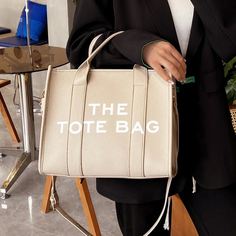 Tote Bag em Couro -  Estella
